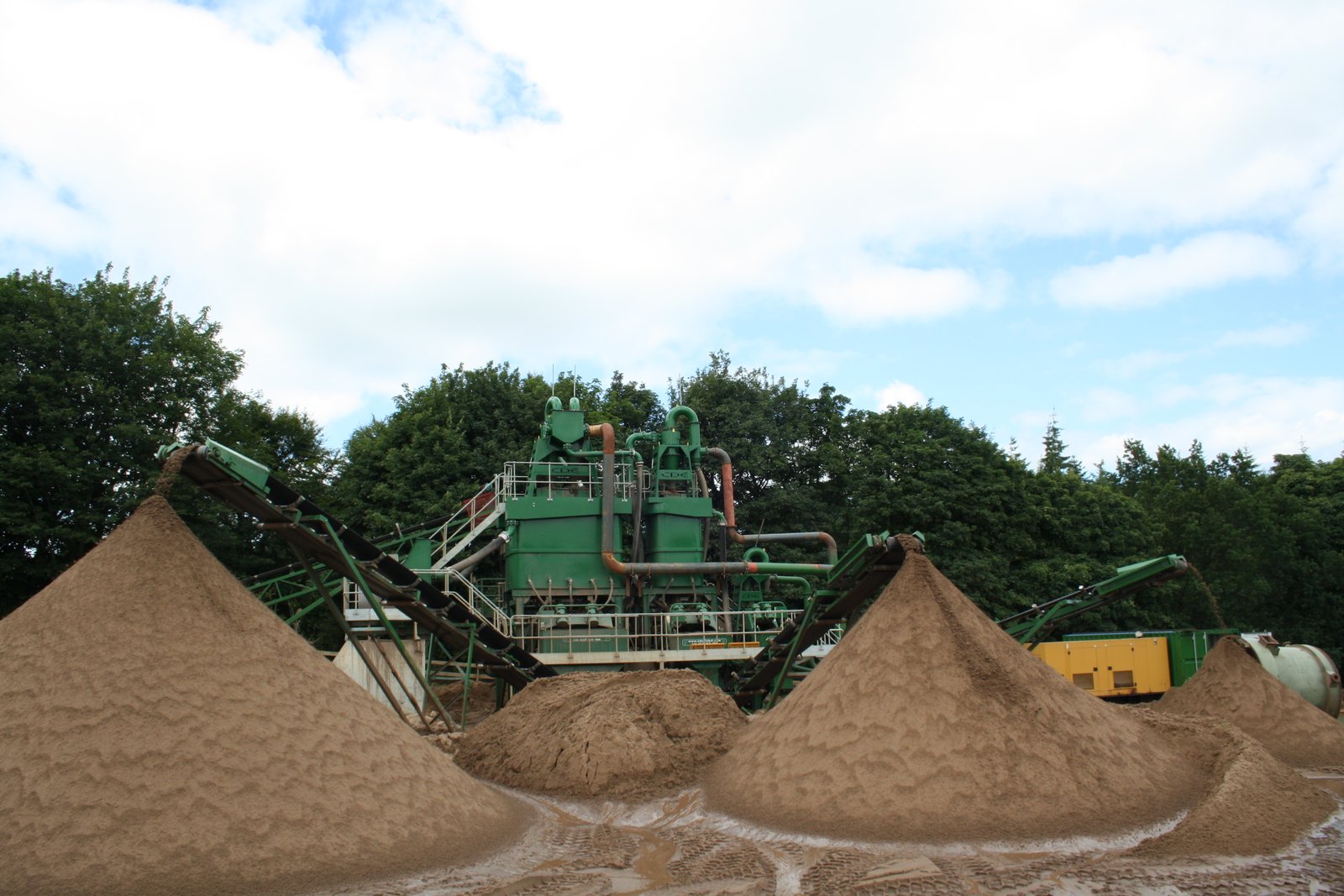 Sharp Sand (30-ton)